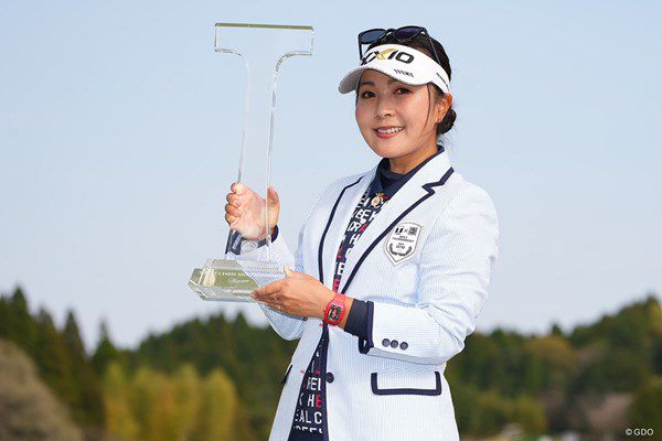亚洲免费观看网站